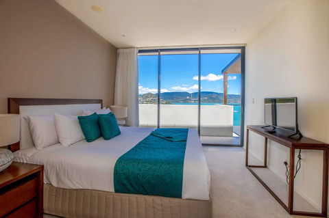 Mirage Whitsundays - Accommodation Gold Coast 1