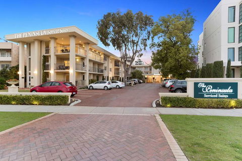 The Peninsula Riverside Apartments - Gold Coast 4U 0