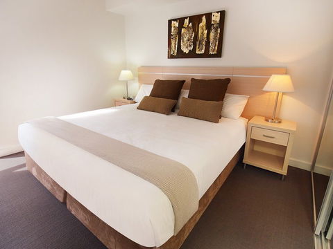 Oaks Festival Towers - Accommodation Gold Coast 1