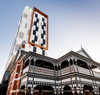 Holiday Inn West Perth - Gold Coast 4U