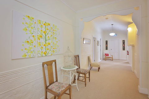Mole Creek Guest House - Gold Coast 4U 1