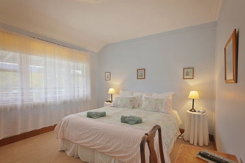 Mole Creek Guest House - Gold Coast 4U 2