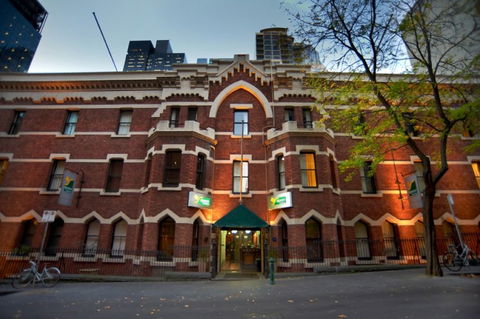 Gordon House Apartments - Accommodation Gold Coast 0