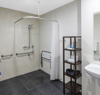 Meriton Serviced Apartments North Sydney - Gold Coast 4U