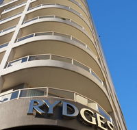 Rydges Cronulla Beach - Gold Coast 4U