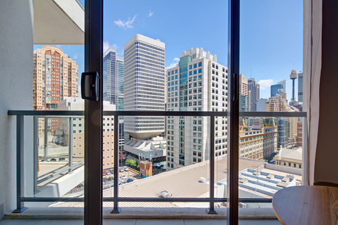 Zara Tower Serviced Apartments - Accommodation Gold Coast 2