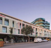 Adina Apartment Hotel Bondi Beach - 1 Gold Coast
