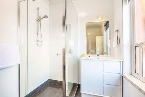 Nightcap Rose & Crown Hotel - Accommodation Gold Coast 1