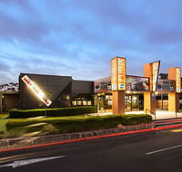 Nightcap at Keysborough Hotel - Gold Coast 4U
