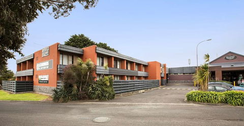 Nightcap At Waltzing Matilda Hotel - Accommodation Gold Coast 1