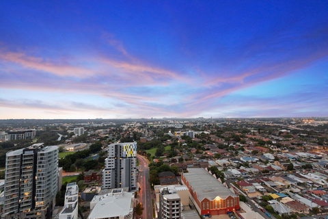 Astra Apartments Parramatta - Skyrise - Gold Coast 4U 0