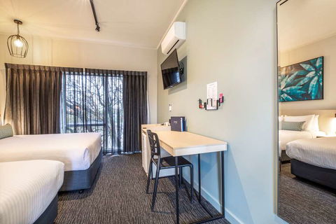 Nightcap At Excelsior Hotel - Accommodation Gold Coast 1