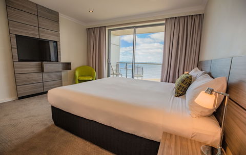 Aurora Ozone Hotel - Accommodation Gold Coast 2