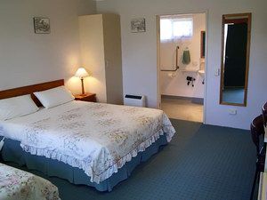 Wintersun Gardens Motel - Accommodation Gold Coast 1