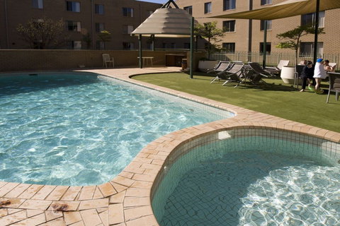 Kingston Terrace Serviced Apartments - Accommodation Gold Coast 2