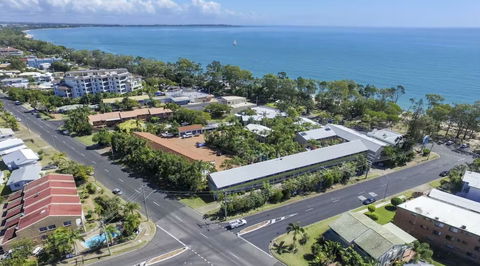 The Beach Motel Hervey Bay - Gold Coast 4U 0