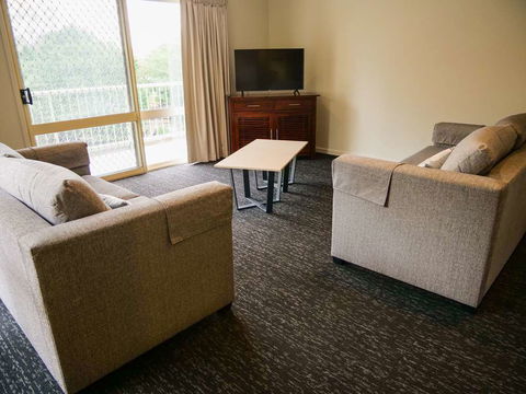 Nightcap at Hinterland Hotel - Accommodation Gold Coast 1