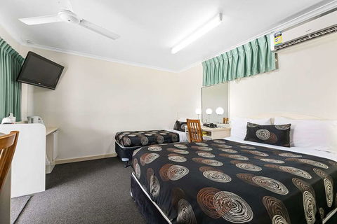 Econo Lodge Park Lane - Accommodation Gold Coast 1
