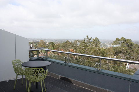 Hotel Urban St Leonards - 1 Gold Coast 2
