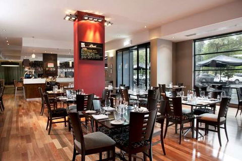 Mantra Hindmarsh Square - Accommodation Gold Coast 2