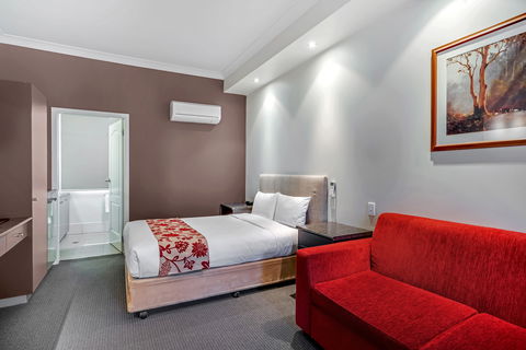 Prince Of Wales Motor Inn - Gold Coast 4U 2