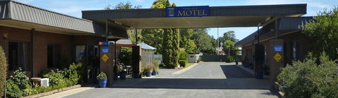 Nicholas Royal Motel - 1 Gold Coast 0