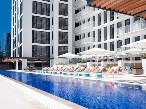 The Johnson - Art Series - Accommodation Gold Coast 2