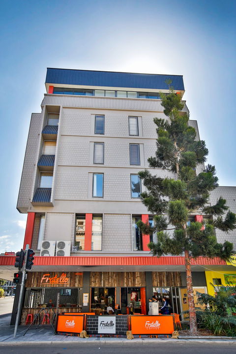 Madison Plaza Townsville - Gold Coast 4U 0