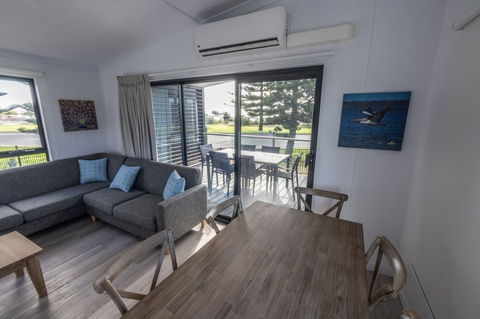 Discovery Parks Koombana Bay - Accommodation Gold Coast 9