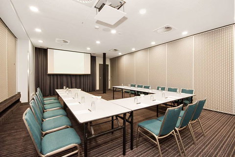 Quality Hotel Lighthouse - Accommodation Gold Coast 13