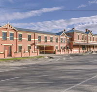 Lake Inn Ballarat - Gold Coast 4U
