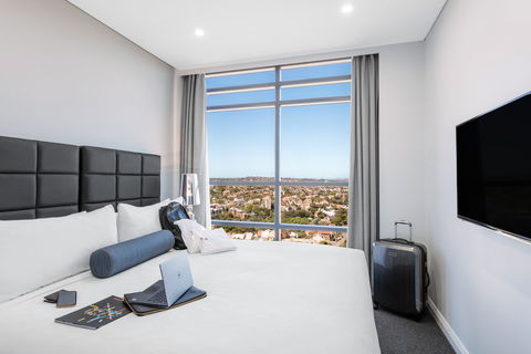 Meriton Serviced Apartments North Sydney - Gold Coast 4U 11
