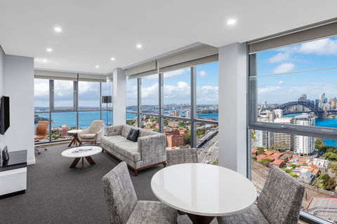 Meriton Serviced Apartments North Sydney - Gold Coast 4U 15
