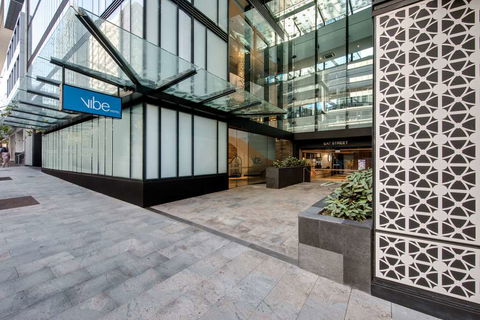Vibe Hotel North Sydney - Gold Coast 4U 1