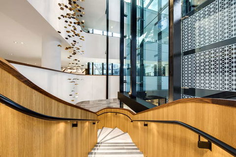 Vibe Hotel North Sydney - Gold Coast 4U 9