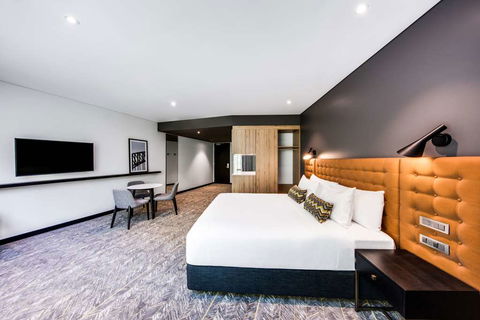Vibe Hotel North Sydney - Gold Coast 4U 13