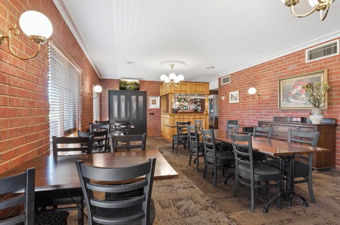 Burke & Wills Motor Inn - Accommodation Gold Coast 9