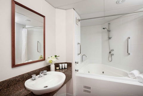 Rydges Bankstown - Gold Coast 4U 14