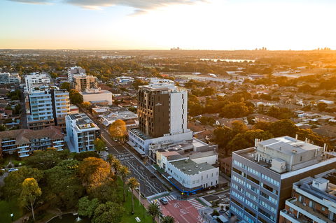 Crowne Plaza Sydney Burwood - Gold Coast 4U 17