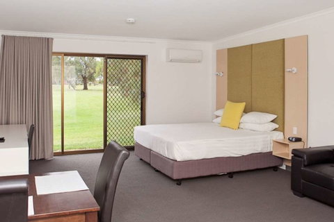 Comfort Inn & Suites Riverland - Accommodation Gold Coast 1