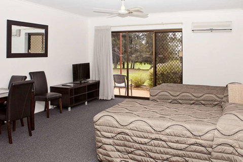 Comfort Inn & Suites Riverland - Accommodation Gold Coast 3