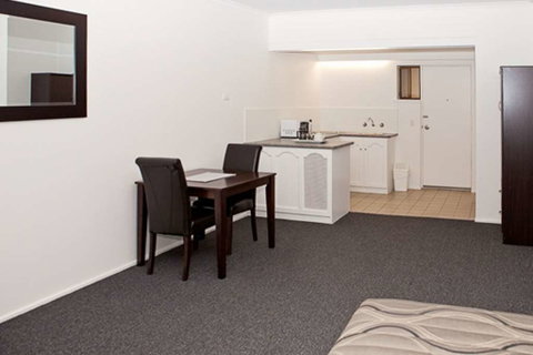 Comfort Inn & Suites Riverland - Accommodation Gold Coast 5