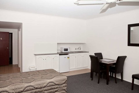 Comfort Inn & Suites Riverland - Accommodation Gold Coast 6