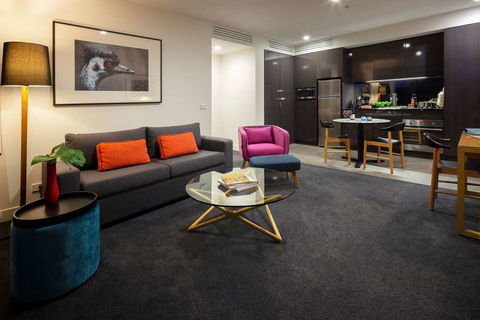 East Hotel - Accommodation Gold Coast 8
