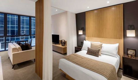 Skye Hotel Suites - Gold Coast 4U 4