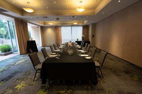 Holiday Inn Parramatta - Gold Coast 4U 11