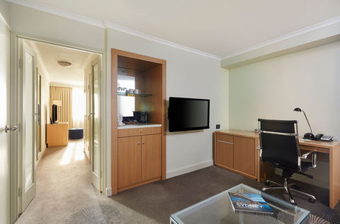 Holiday Inn Parramatta - Gold Coast 4U 15