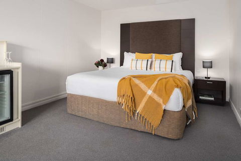 Rydges Bankstown - Gold Coast 4U 13