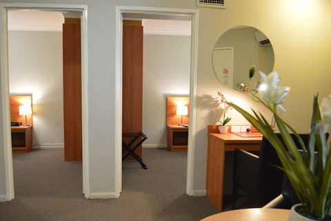 Ramada Hotel & Suites Sydney Cabramatta - Accommodation Gold Coast 3