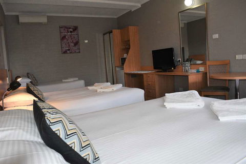 Best Western Coachman's Inn Motel - Gold Coast 4U 8